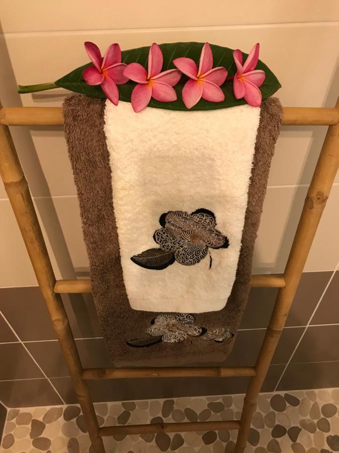 Coeur Tiare Studio Lounge Piscine Plage Cocotiers سانت فرانسوا المظهر الخارجي الصورة