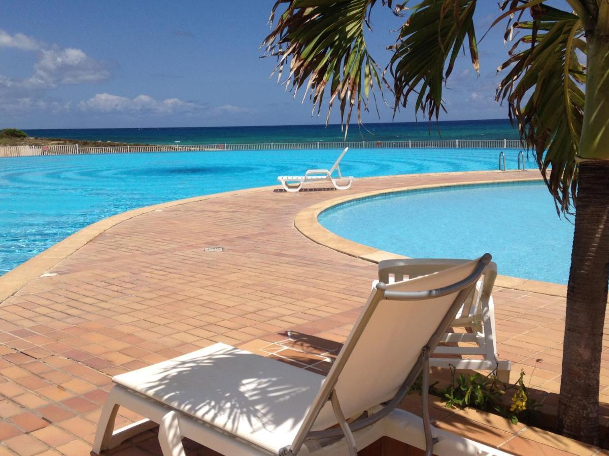 Coeur Tiare Studio Lounge Piscine Plage Cocotiers سانت فرانسوا المظهر الخارجي الصورة